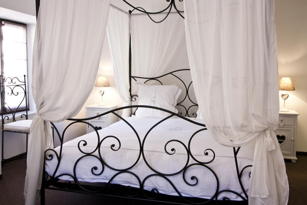 סנט היפולייט Chambre Le Hupsa Pfannala חדר תמונה